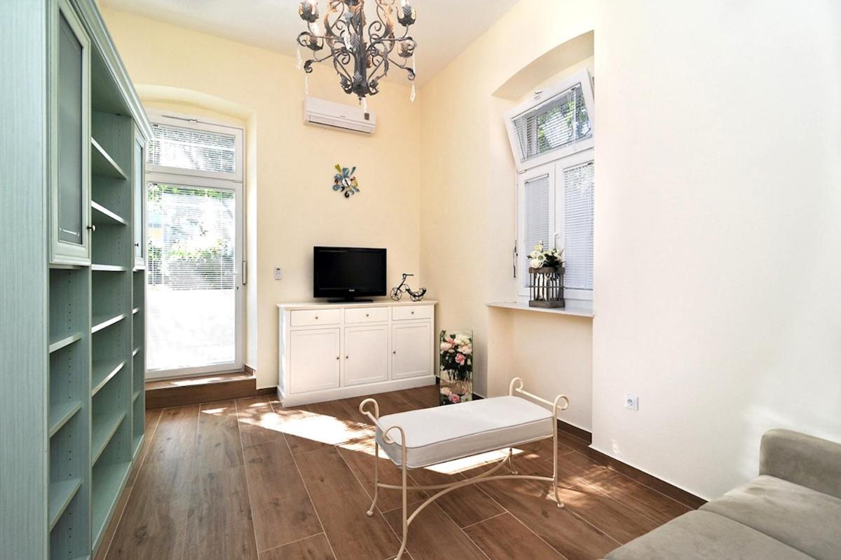 Apartments Villa Ida Zadar Extérieur photo